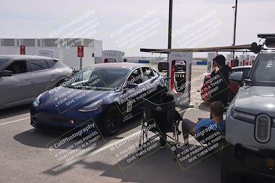 media/Oct-19-2025-Speed Ventures (Sun) [[a6e7fe67be]]/Around the Pits/